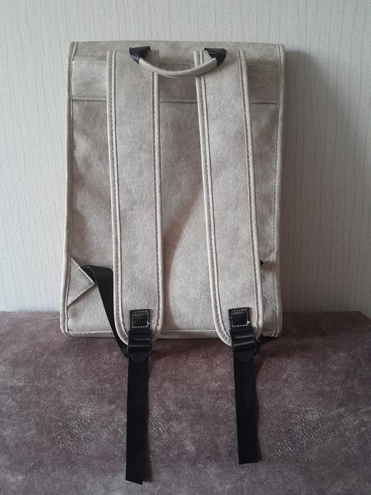 Продам рюкзак молодежный