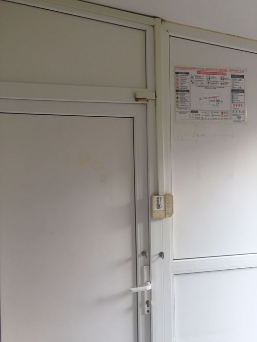 Spatiu comercial