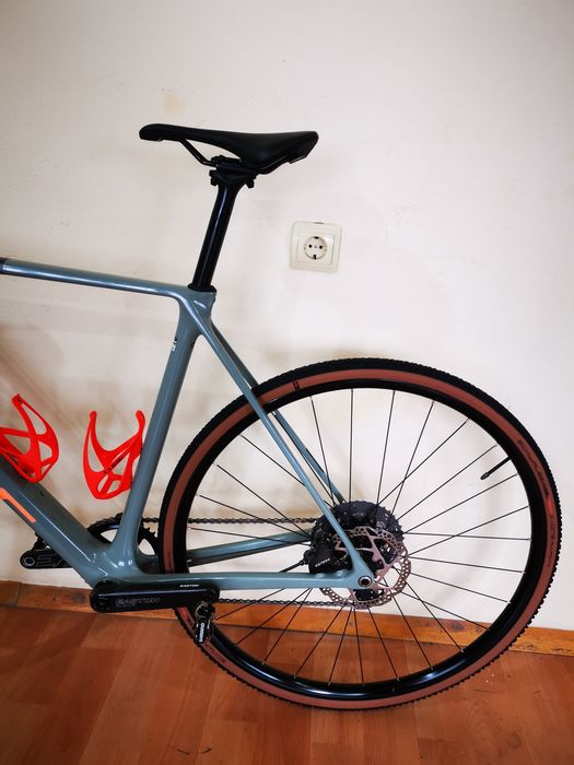 Bicicleta Gravel carbon Cube Cross Race C 62 GRX 2023