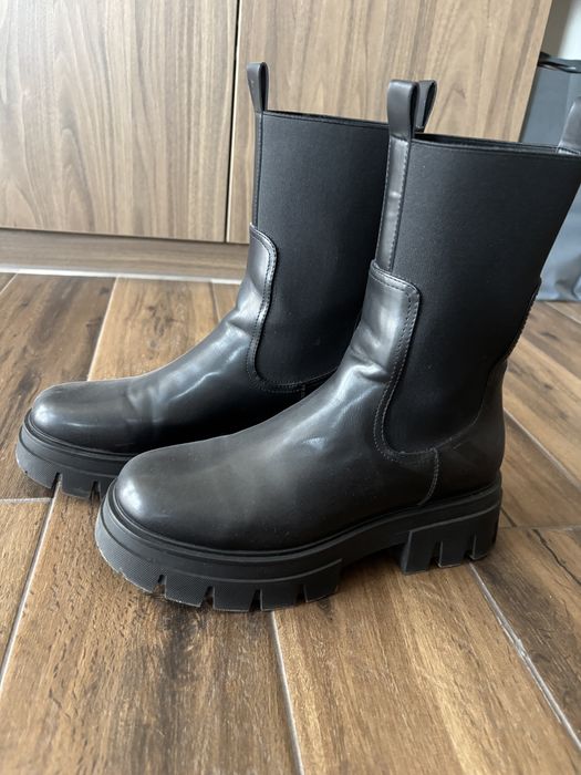 Зимни дамски боти, размер 41