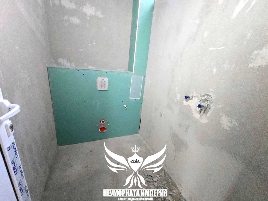 Дава се под наем Магазин в Асеновград - 70 кв.м за 600 € - Снимка #6