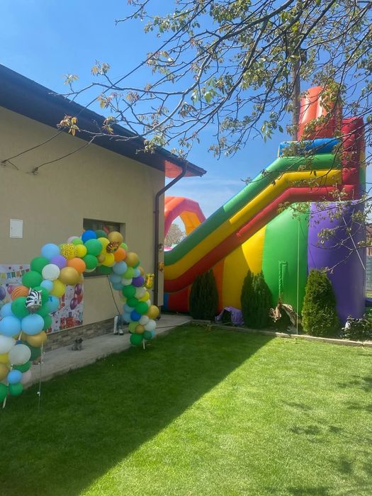 Inchiriez tobogan gonflabil