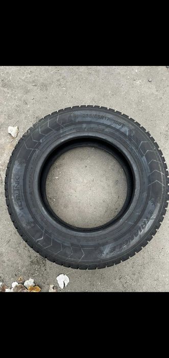 Продам резину шипованную