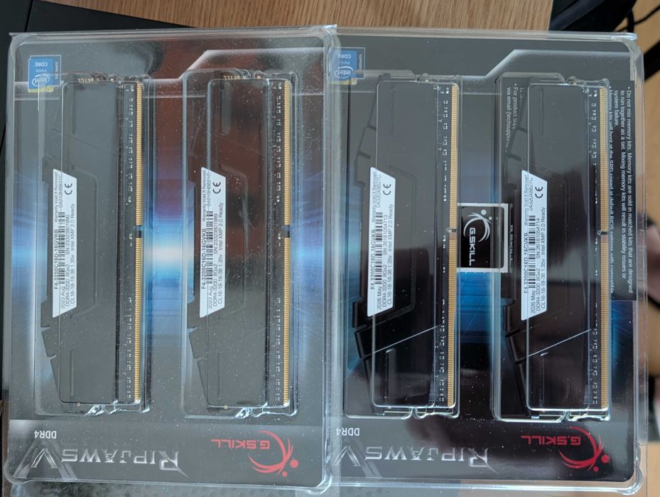 Kit placa de baza + RAM [B550 AORUS ELITE V2 + 32GB RAM DDR4 3200mhz + Cooler cadou]