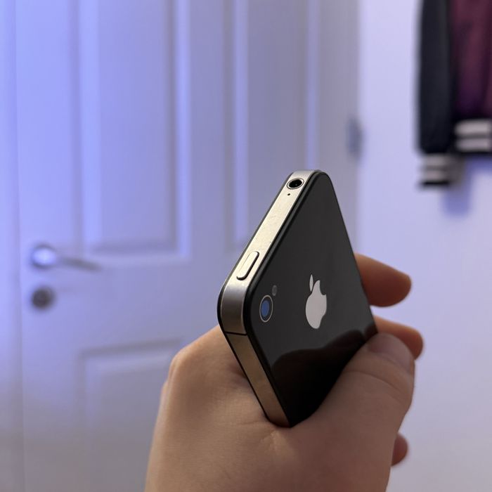 iPhone 4s - perfect functional - 8GB - neverlocked