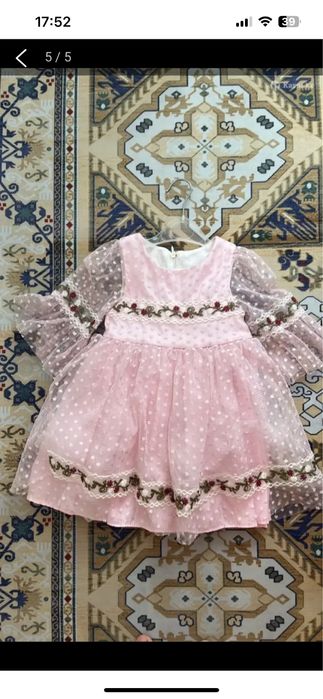 Платья нарядное для девочек 3-4года