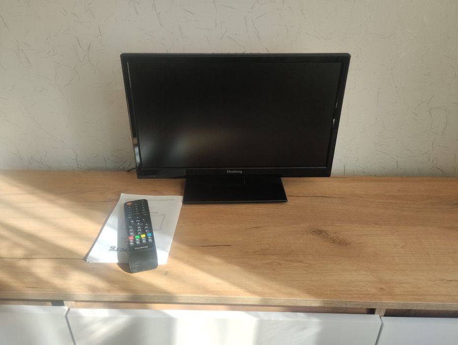 Телевизор Elenberg