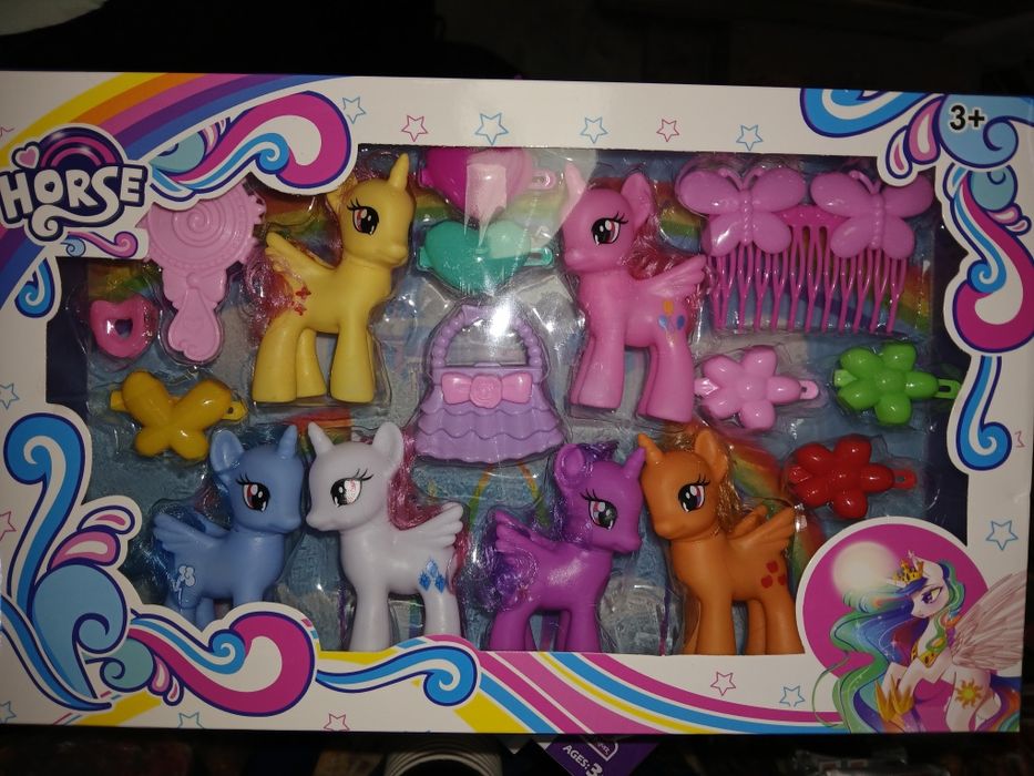 Продам! Новый. Игрушки.  Пони. Ул. Валиханова 167