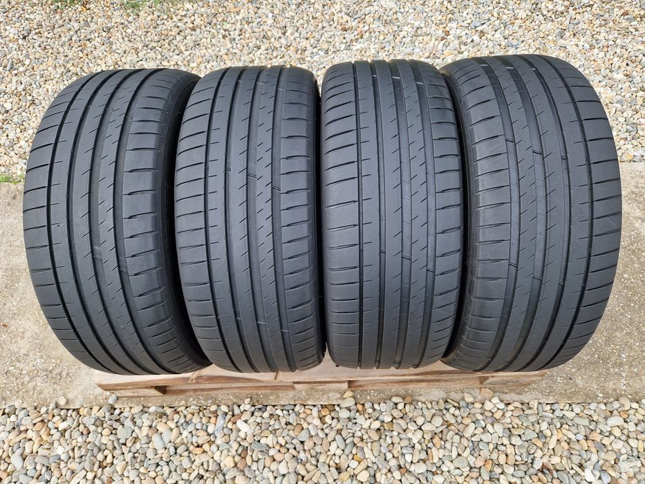4anvelope vara 235 45 18 Michelin 2021