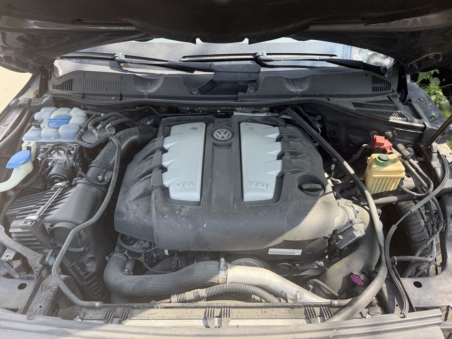 Volkswagen Touareg  usor Avariat