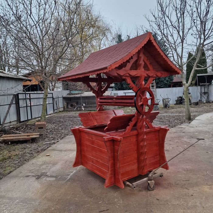 Fantana rustica din lemn masiv