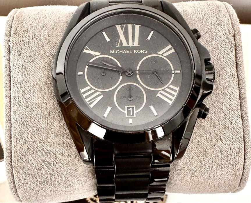 Часовник Michael Kors