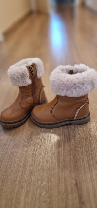 Детски зимни боти и ботушки