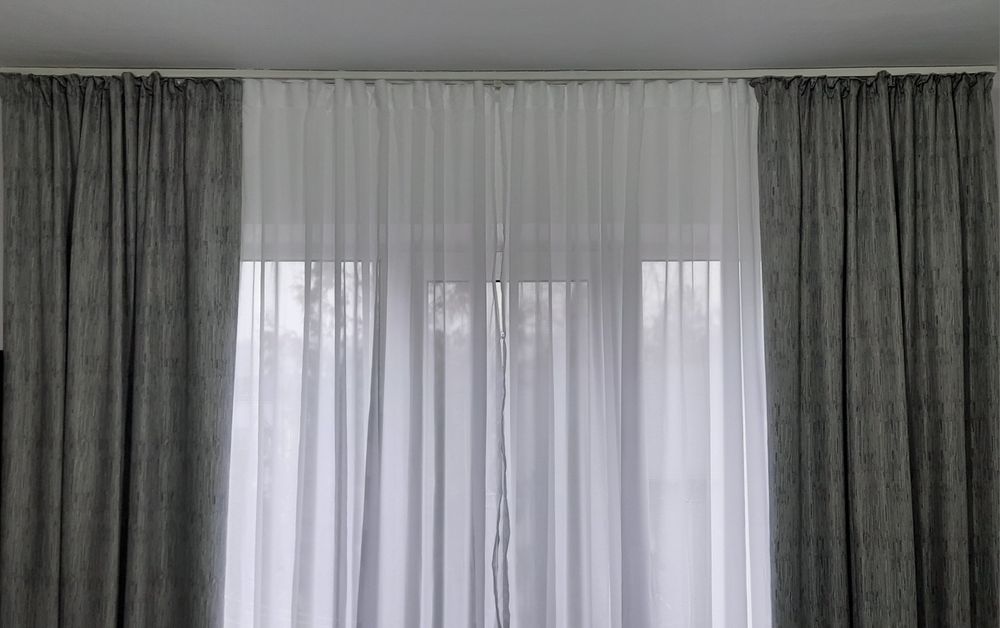 Perdea Dubla de Mătase Albă cu Rejansa Sina 2x250Lx250H