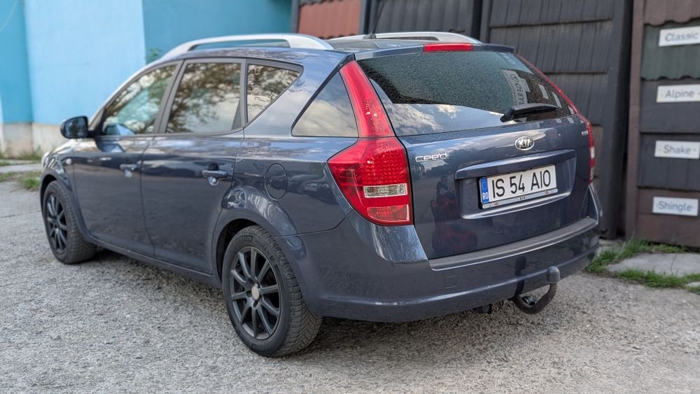 Kia Ceed 1.6 diesel Automat Euro 5 2012 , km 213 , Înmatriculata Ro 2025