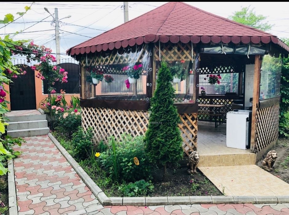 Camere de inchiriat pentru muncitori in  Navodari