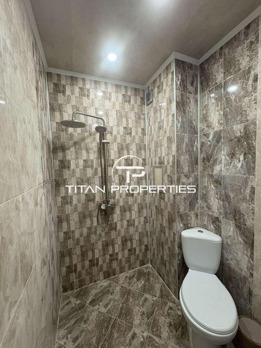 Дава се под наем Двустаен апартамент в Бургас, Славейков - 65 кв.м за 612 € - Снимка #4