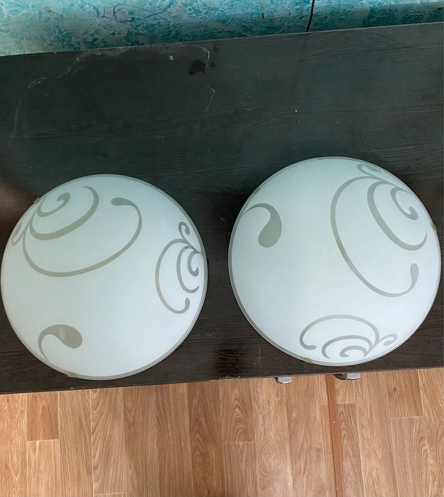 Продам светильники настенно-потолочные б/у