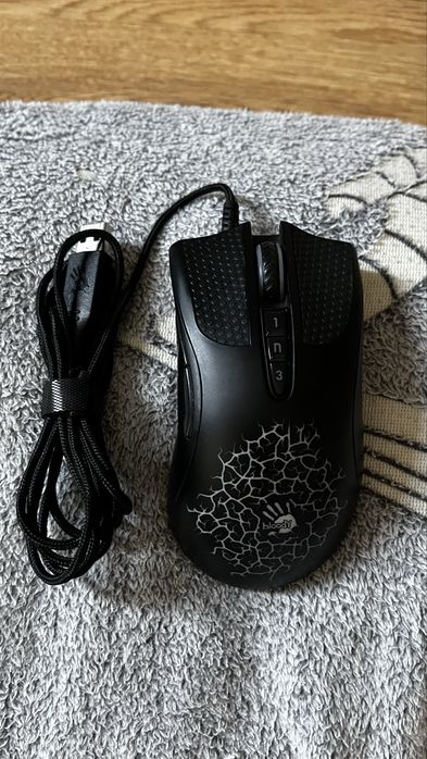 Игровая мышка bloody a90