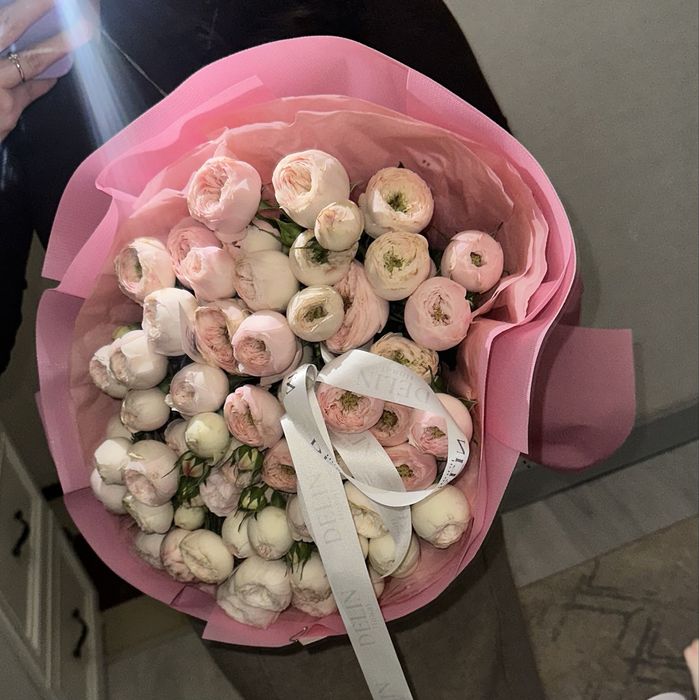 Продам цветы срочно