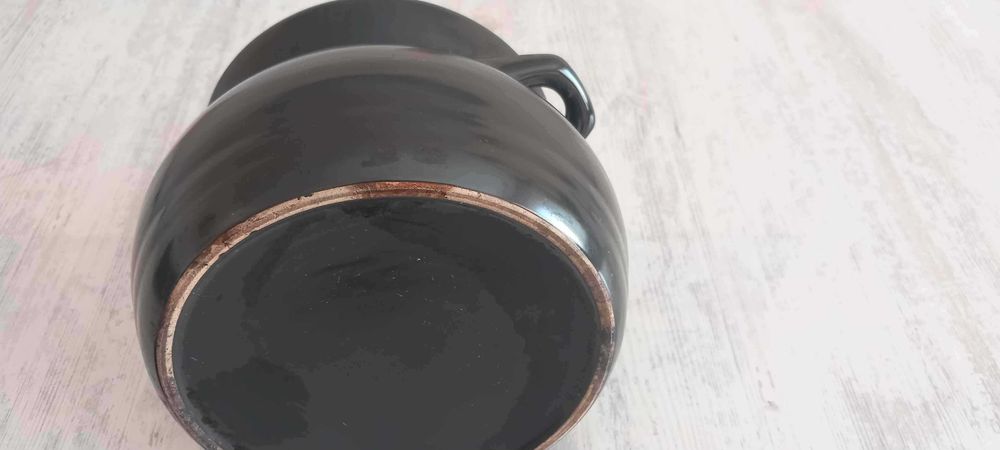 Керамичен съд /тенджера / за готвене 3,5 л