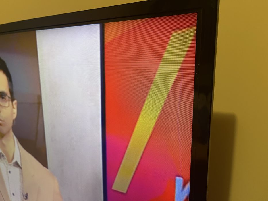 Телевизор 40 инча Philips TV 40PFH4200/88