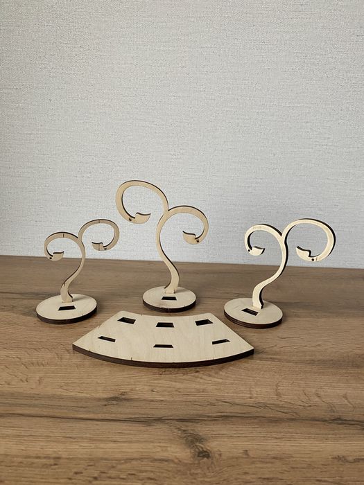 Стойки для украшений