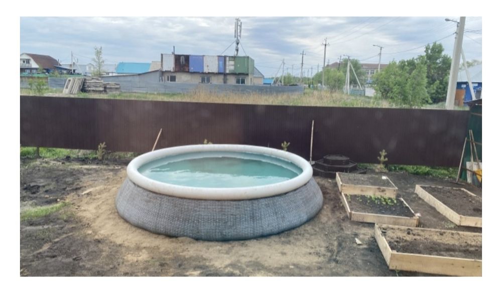 Бассейн надувной большой