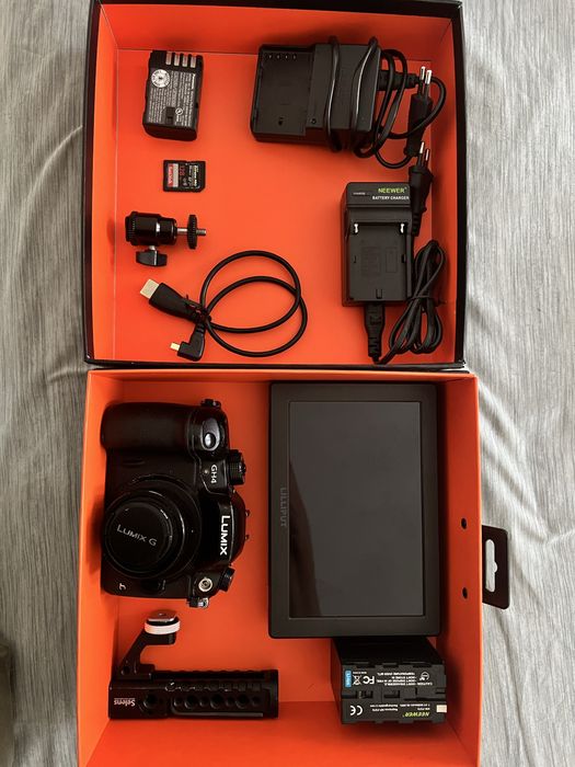 4K хибриден апарат Panasonic GH4 с екстри