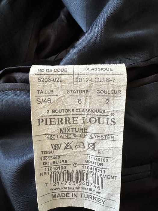 Продам костюм