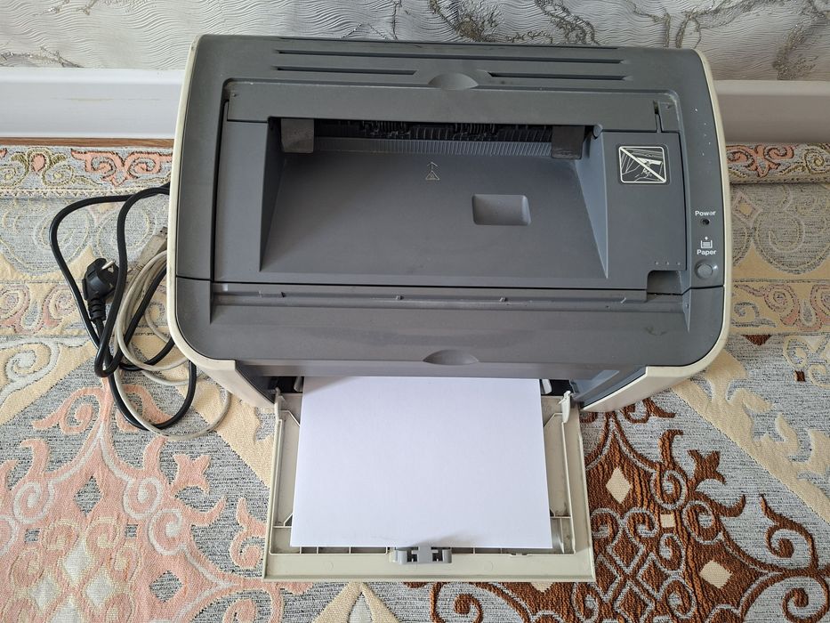 Принтер Canon  LBP3000