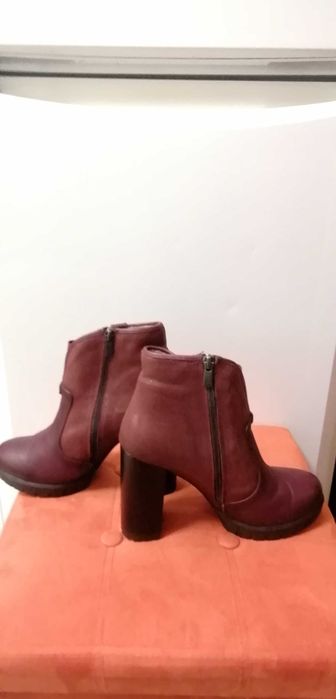 Дамски боти от естествена кожа