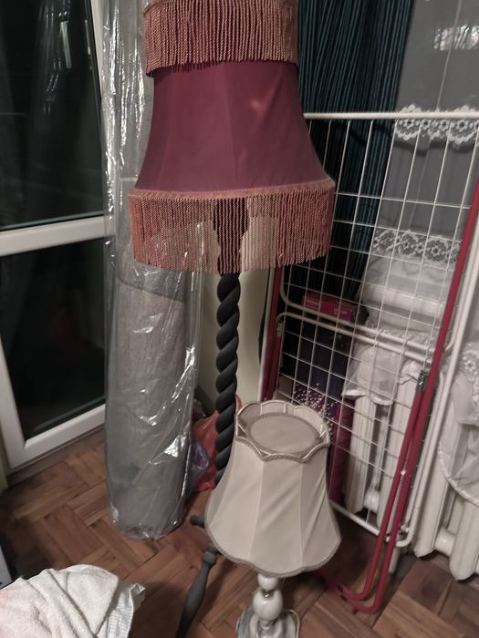 Настолна лампа с мрамор, без забележки