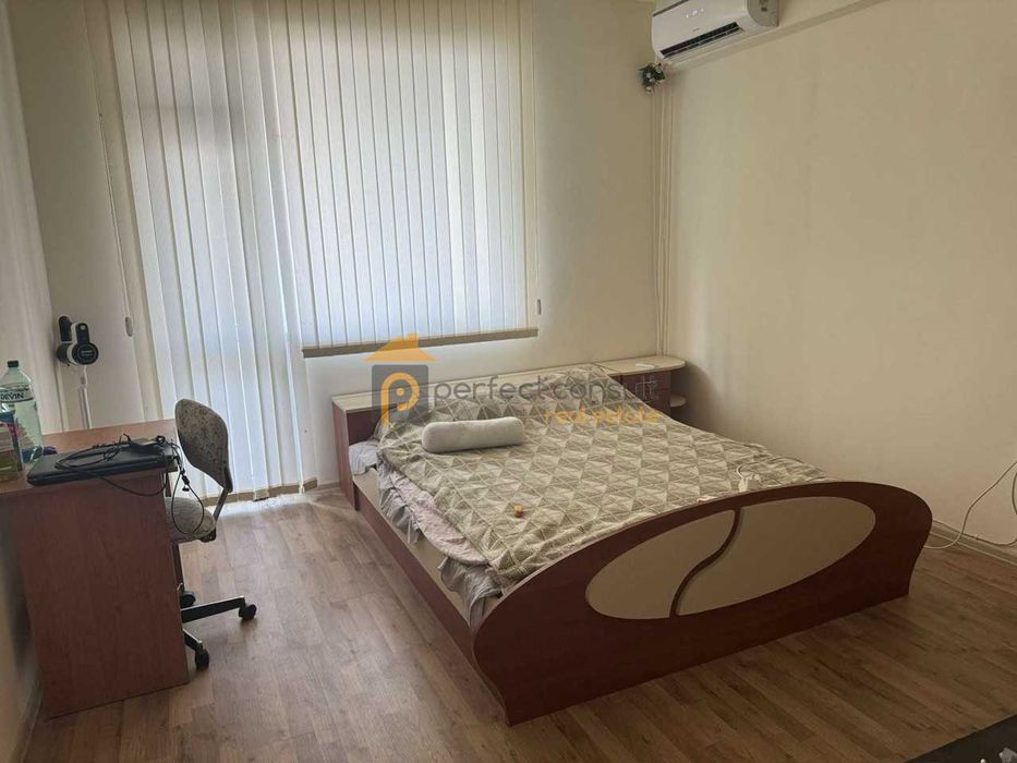 Дава се под наем Тристаен апартамент в Пловдив, Център - 90 кв.м за 500 € - Снимка #3