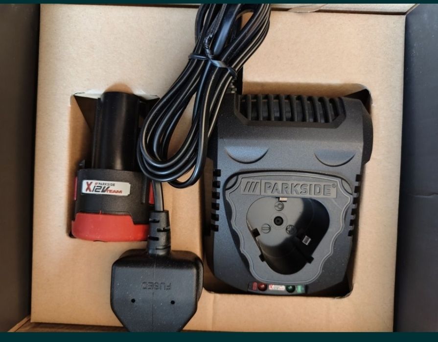 Parkside зарядно + батерия
