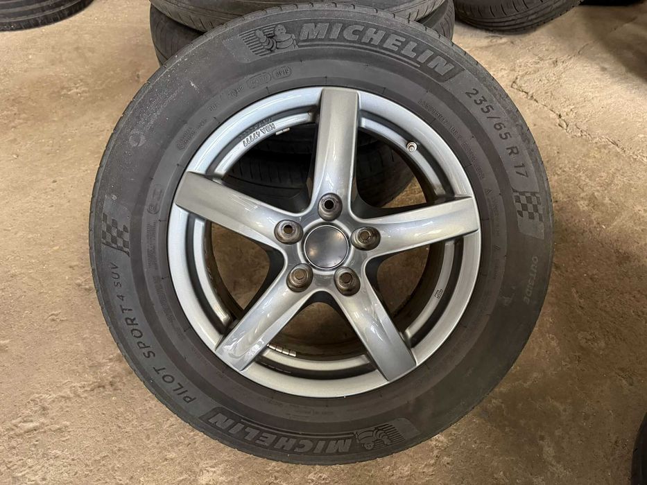 Jante Volkswagen Touareg cu anvelope 235 65 17