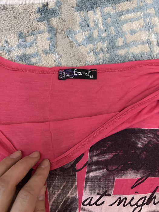 Майка футболка на одно плечо и рубашка