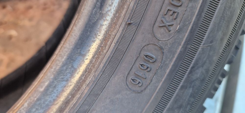 Set 4 Anvelope Michelin 215 60 R17 C  M+S