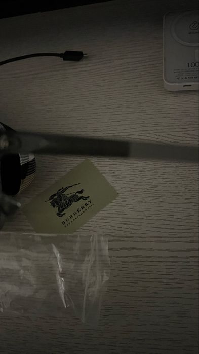 очки Барберри продам