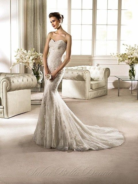 Vand rochie mireasa Pronovias