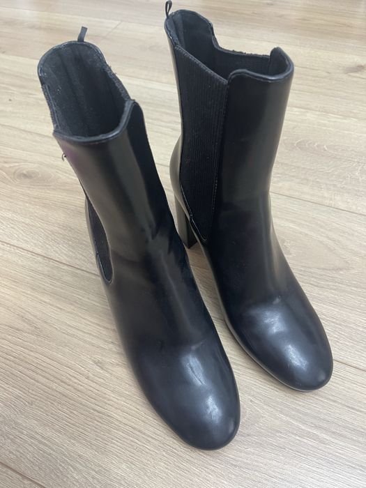 Високи дамски боти HM