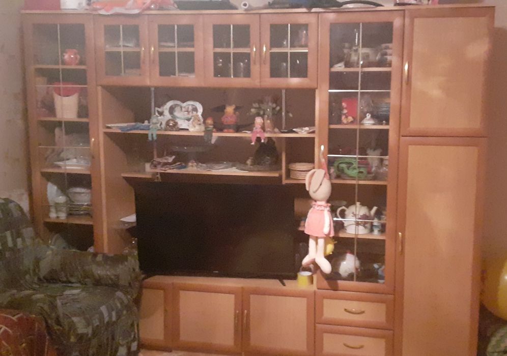 Мебель разная цены разные