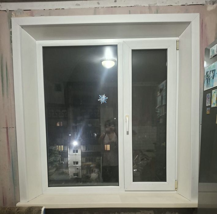 Продам пластиковое окно