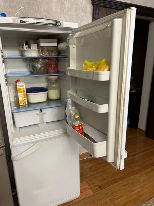 Продается холодильник