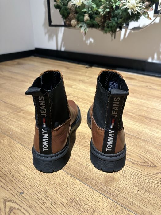 Bocanci Tommy Jeans maro