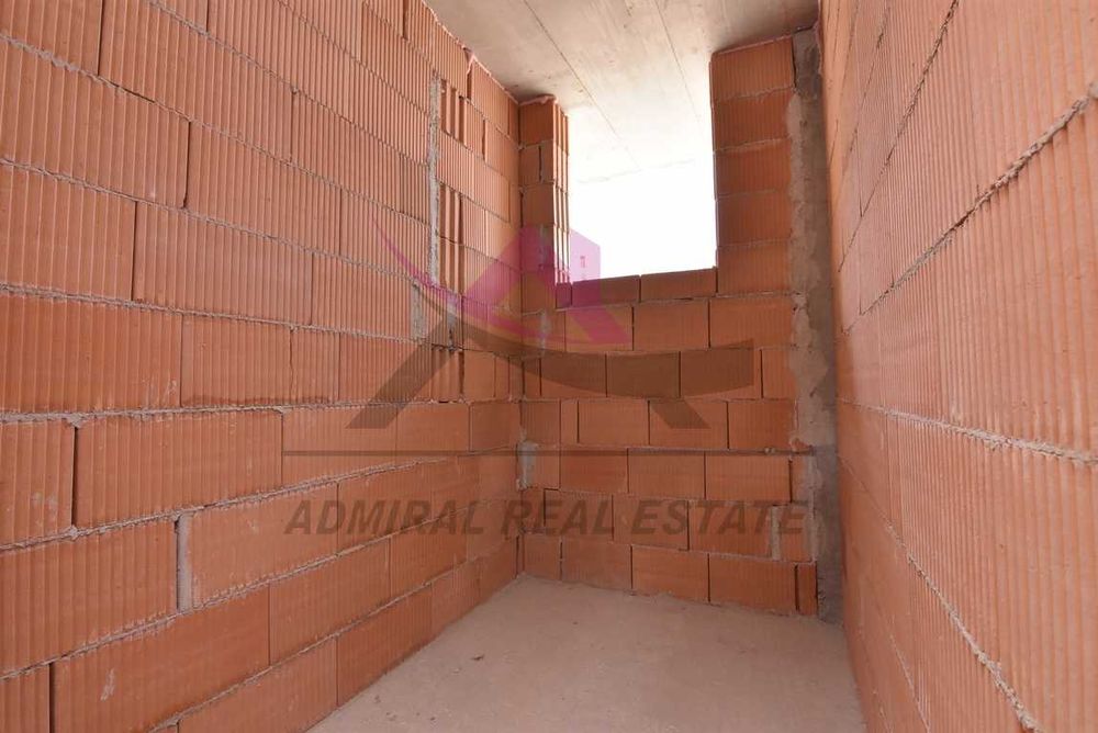 Продава се Тристаен апартамент в Варна, Възраждане 3 - 71 кв.м за 1691 €/кв.м - Снимка #5