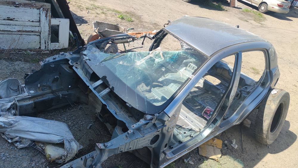 Кузов санг ëнг актион 2013г.