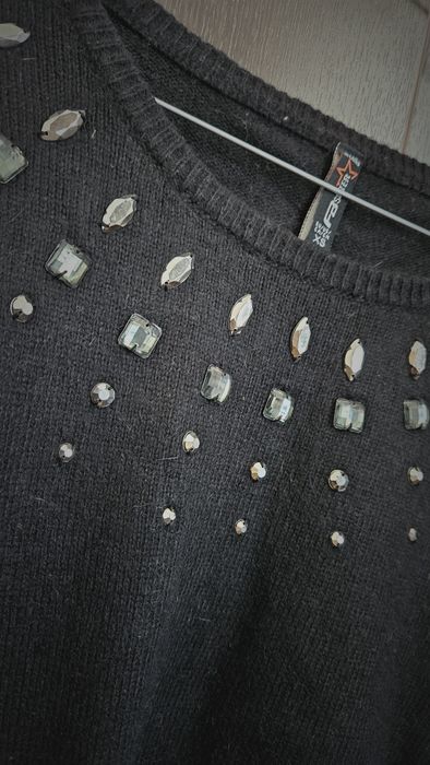 Pulover New Yorker negru cu margele, XS S