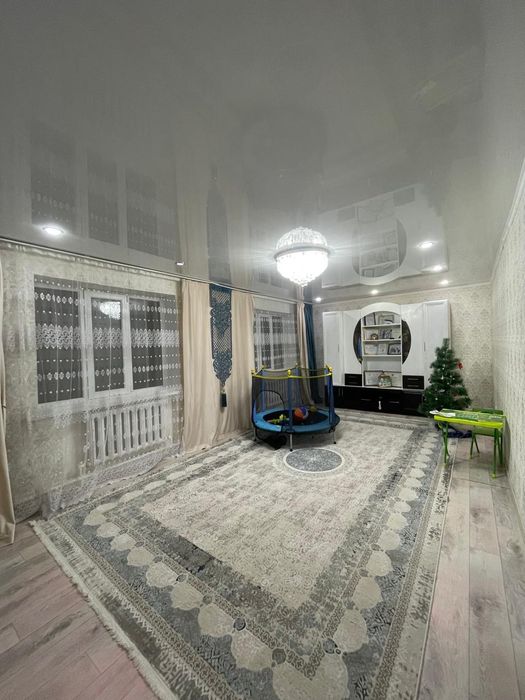 Продаётся дом с участком