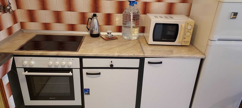 Дава се под наем Тристаен апартамент в Габрово, Център - 75 кв.м за 193.8 € - Снимка #7